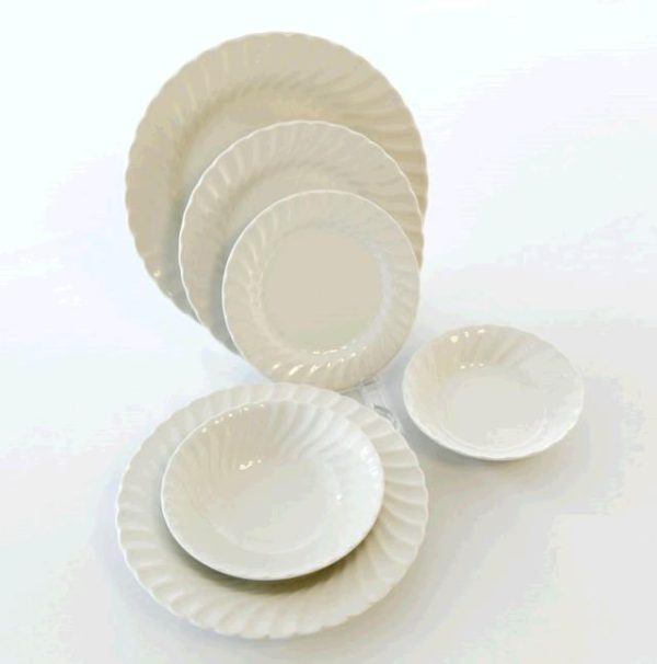 Elegance Dinnerware