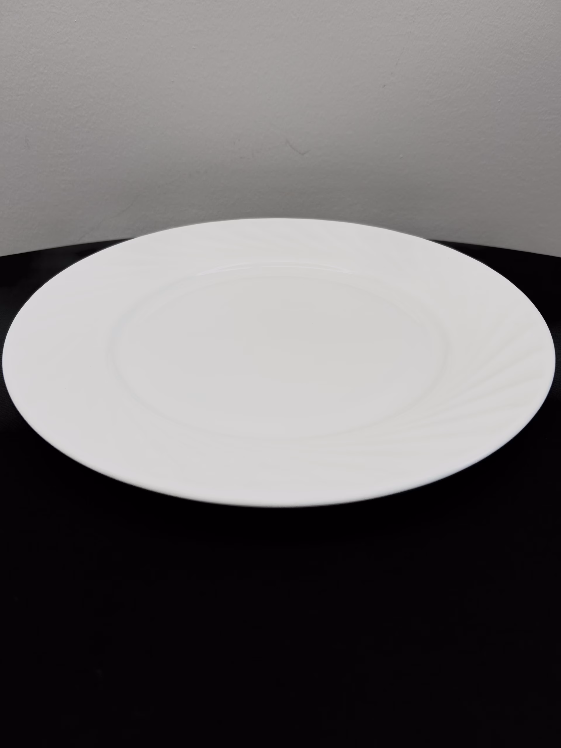 Elegance Dinnerware - Image 3